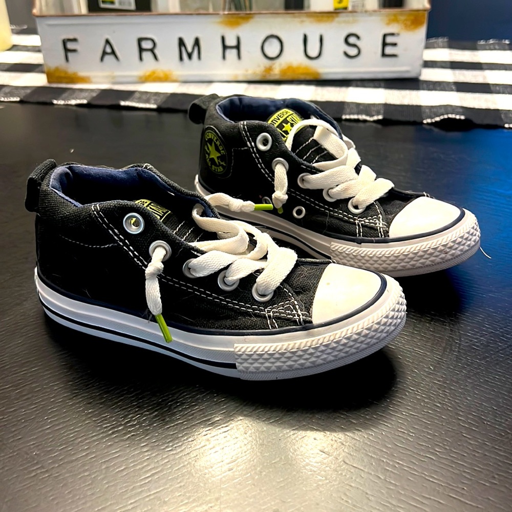 Kids converse shoes